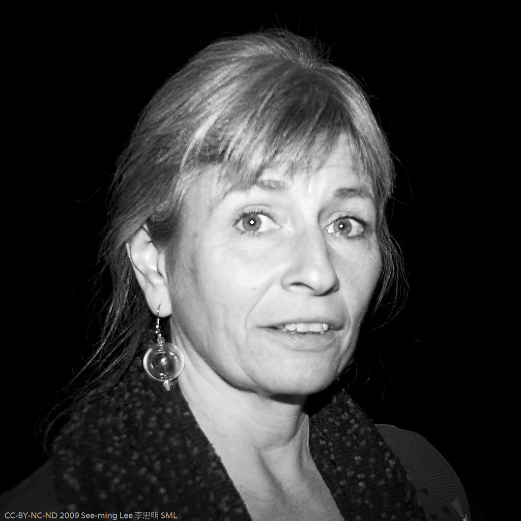 Nora Ligorano, Eyebeam Open Studios Fall 2009 / 20091023.10D.55582.P1.L1.SQ.BW / SML