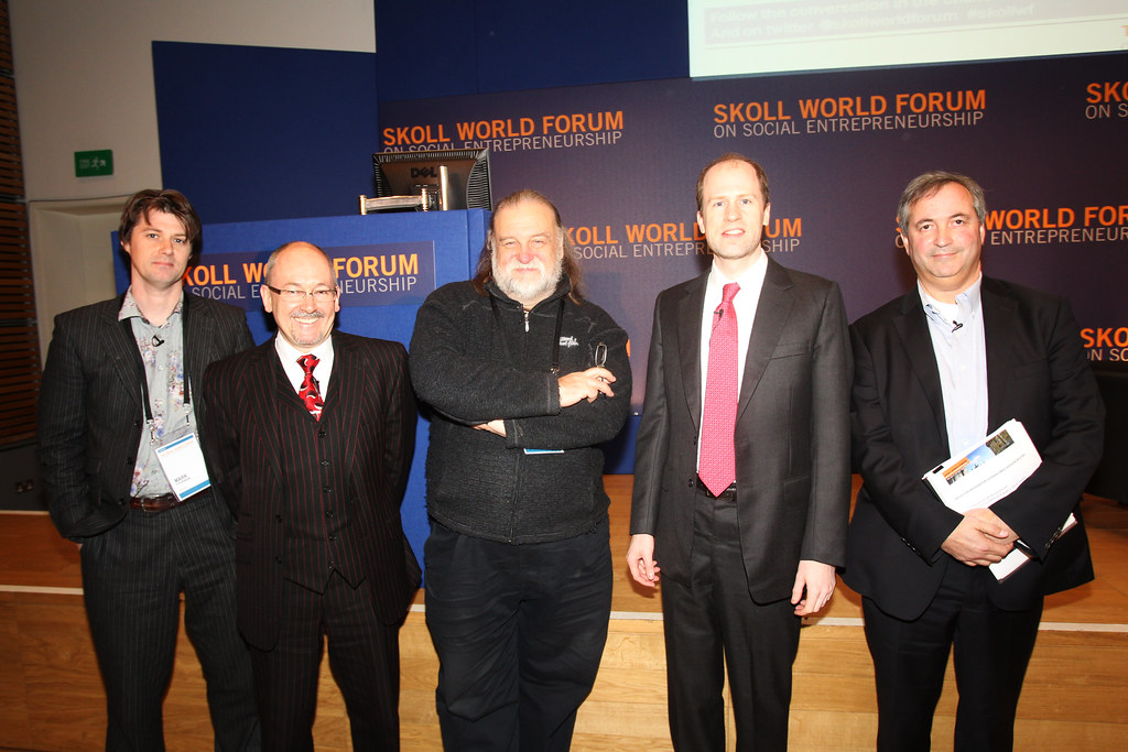 The World in 25 Years: Megatrends and Context for Large Scale Change